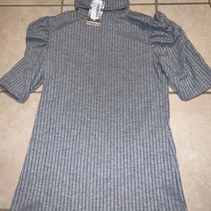 Boohoo grey turtleneck short sleeve